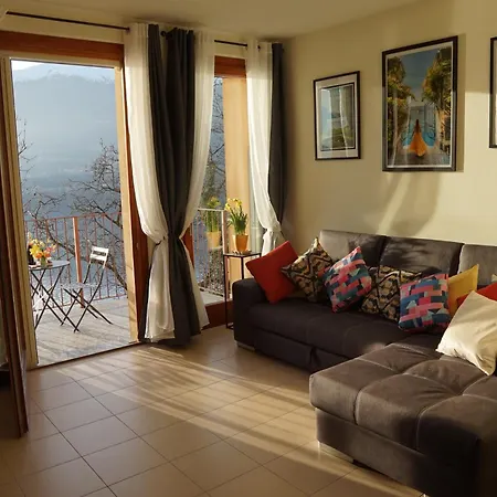 Апартаменты Bellevue Apartment: Sunset On
