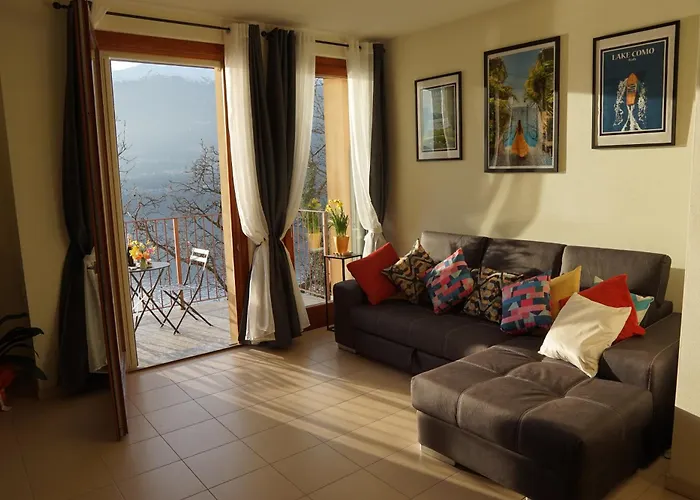 Апартаменты Bellevue Apartment: Sunset On