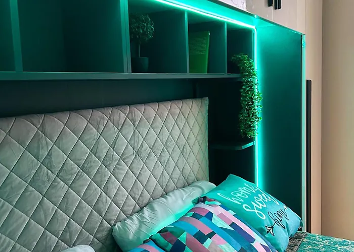 Апартаменты Bellevue Apartment: Sunset On *